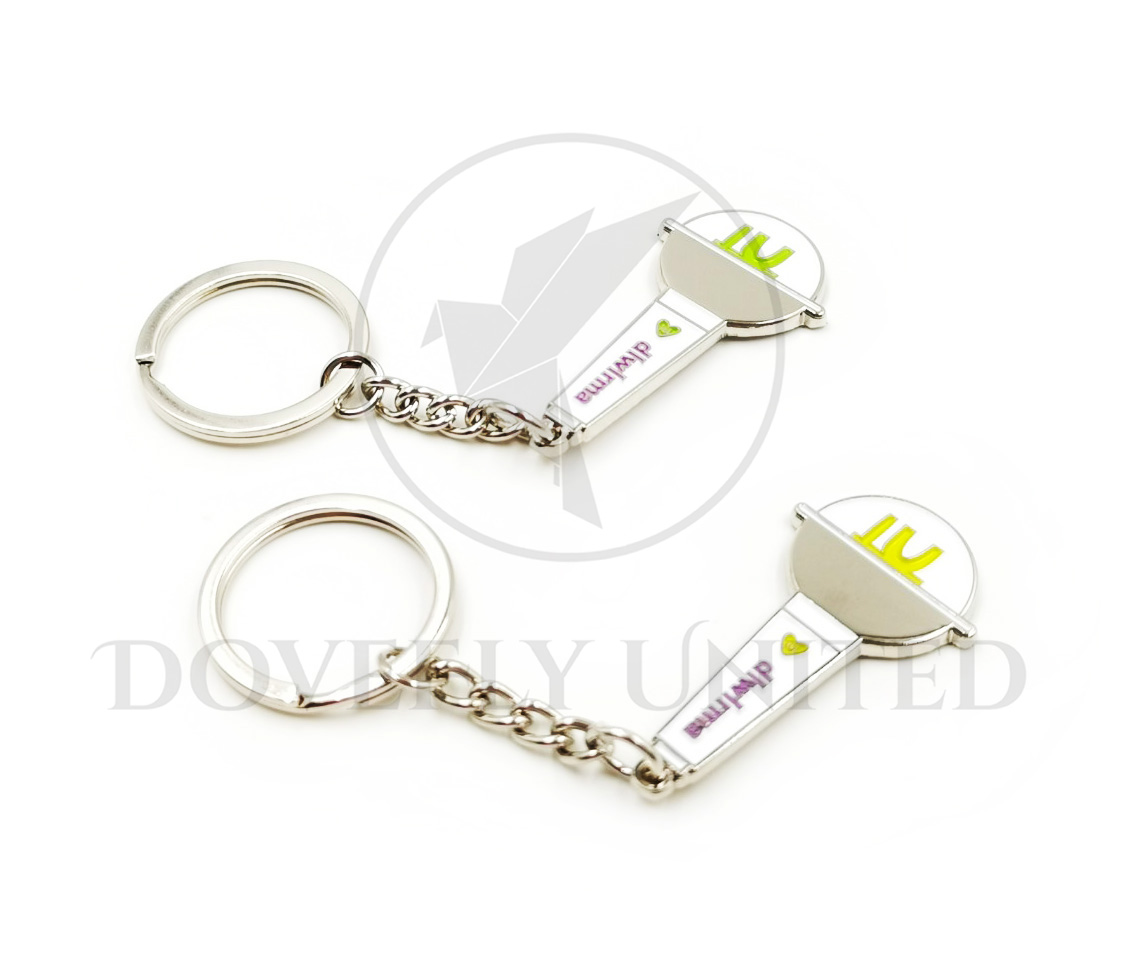 造型烤漆鑰匙圈少量訂製/大量批發生產 金屬徽章工廠